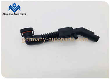 Black Breather Vent Hose Tube / Valve Cover For VW Touarg Passst Audi Q7 03H 103 202 D