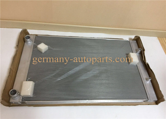 Aluminium Engine Cooling Parts Radiator For Audi A8 3.2 4.2 Quattro 4E0121251G